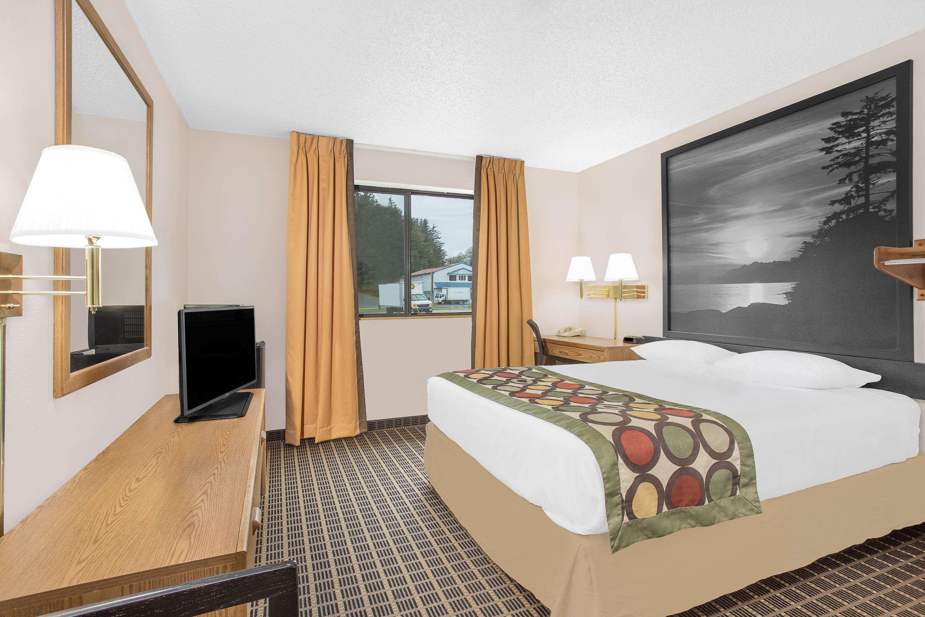 Super 8 By Wyndham Sitka Hotel Exterior photo